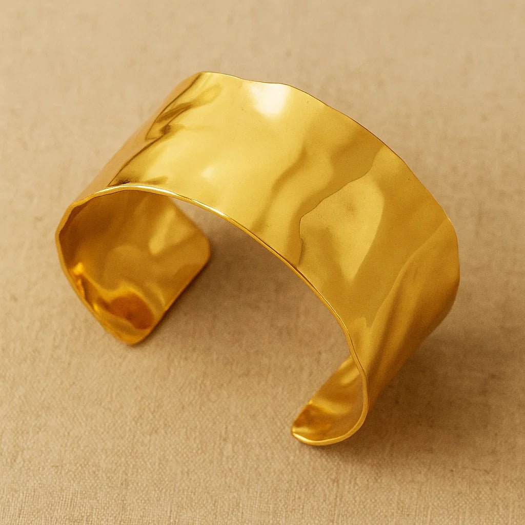 Uneven Glow Armreif - ADOREE