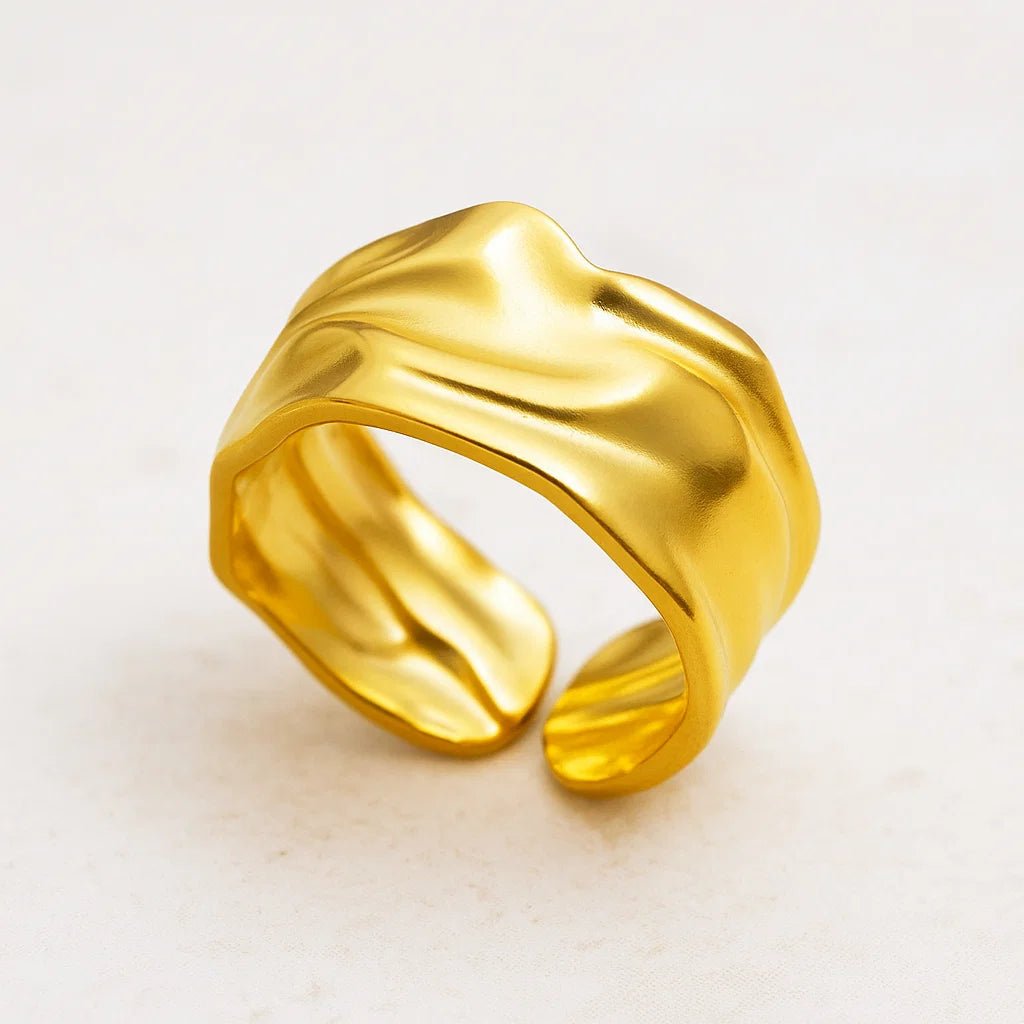 Vintage Curve Ring - ADOREE